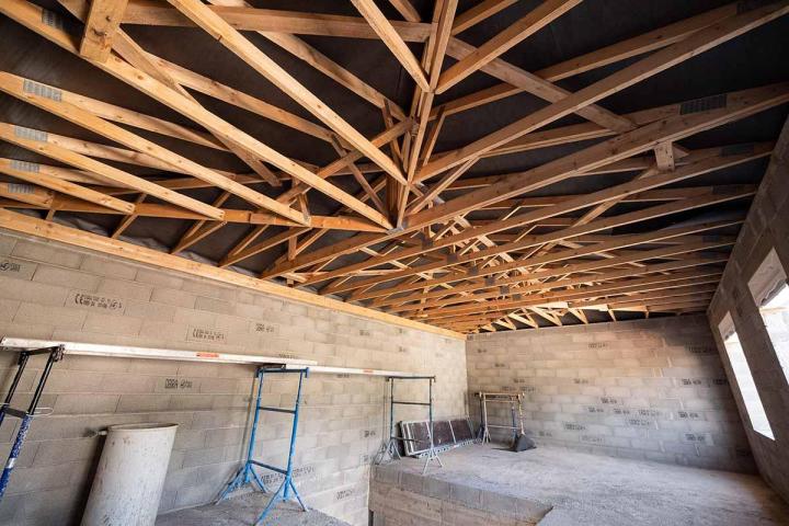 Pose de plaques de plâtre